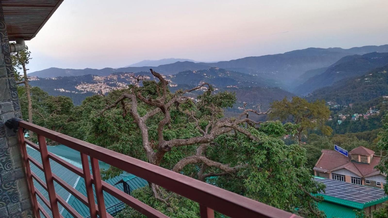 Shiv Shakti Homestay - Near Isbt, Bypass Mc Parking, Hpu, And Advance Study Shimla Bagian luar foto