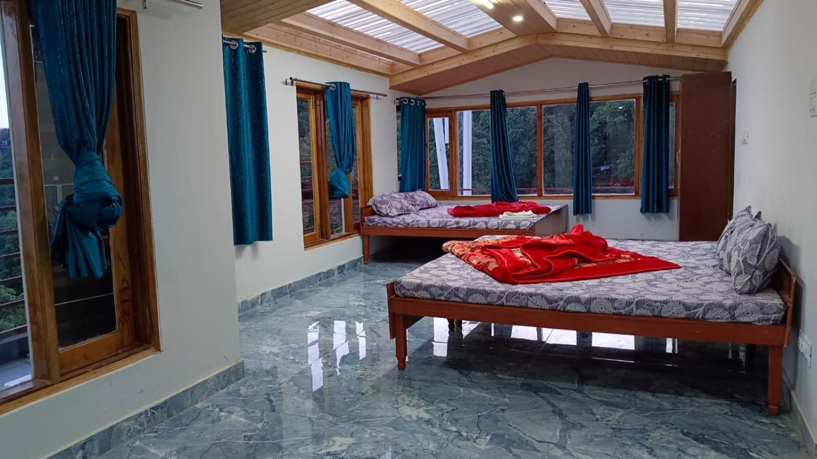 Shiv Shakti Homestay - Near Isbt, Bypass Mc Parking, Hpu, And Advance Study Shimla Bagian luar foto
